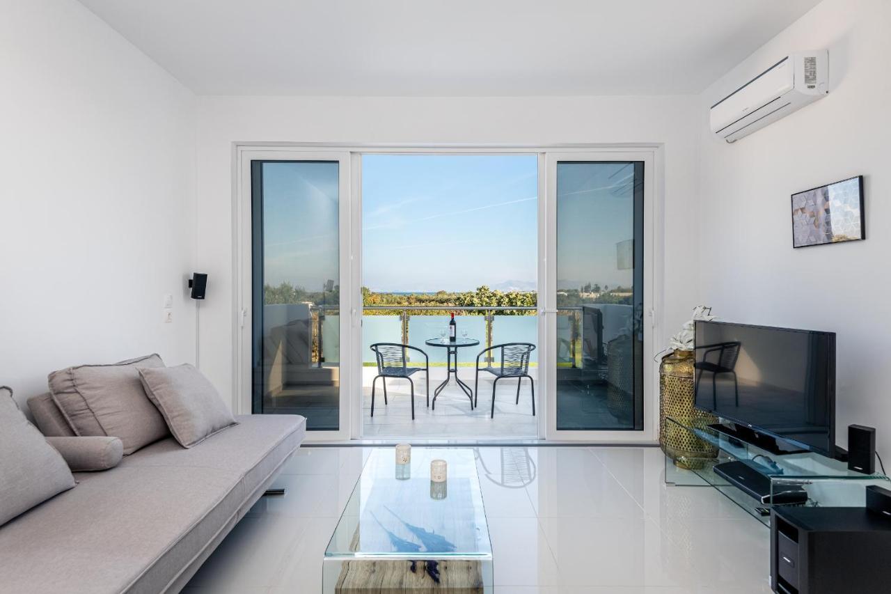 Asteria Pearl Villa 2 With Rooftop Jacuzzi Tigaki Dış mekan fotoğraf