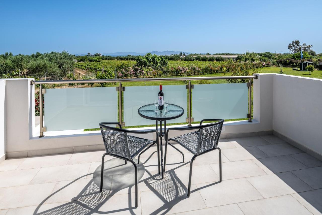Asteria Pearl Villa 2 With Rooftop Jacuzzi Tigaki Dış mekan fotoğraf